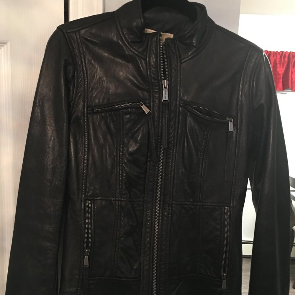 MICHAEL KORS BLACK LEATHER JACKET